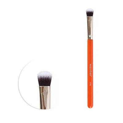 BT08 Pincel para Sombra - Linha Pro - Macrilan