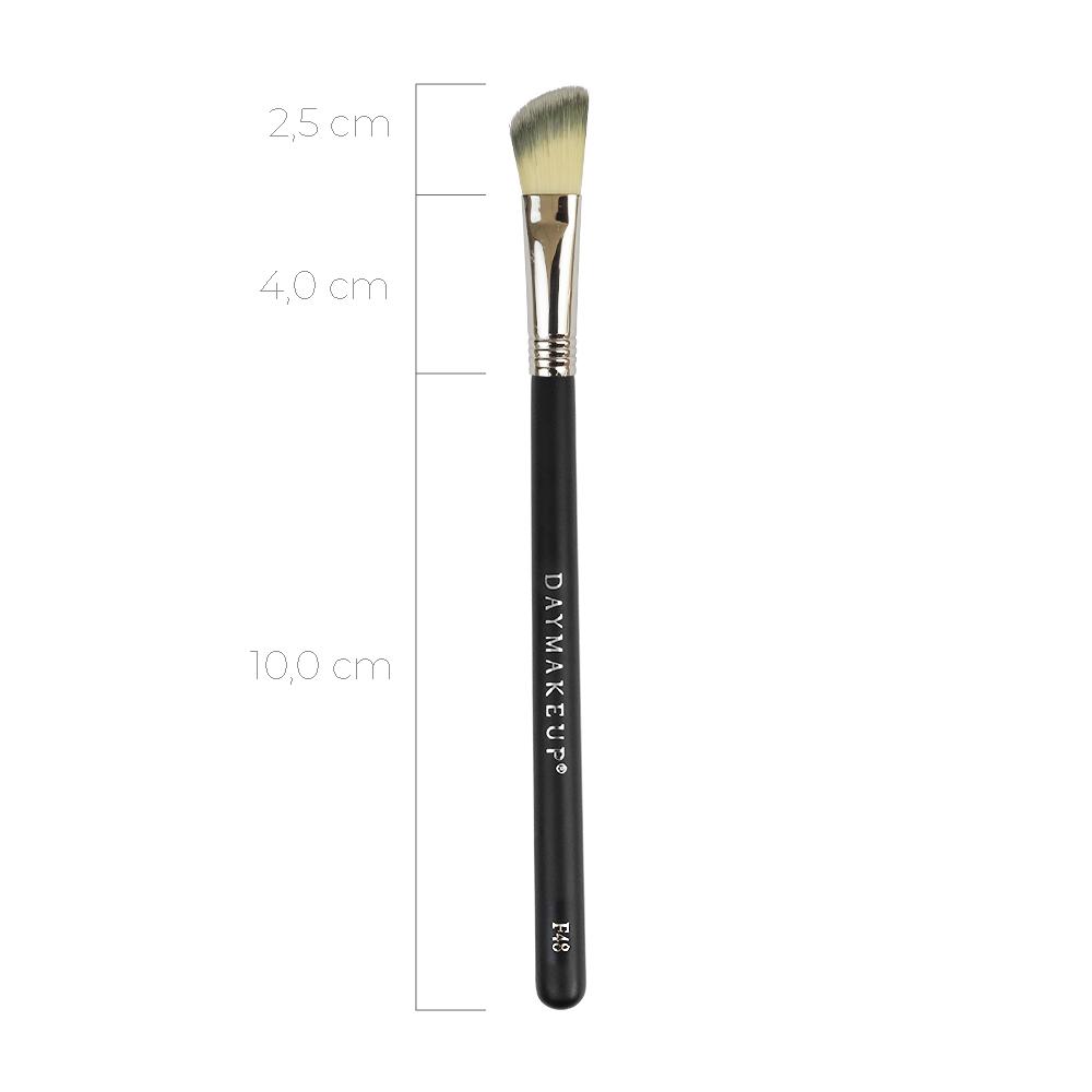 F48 - Pincel de Base Angled Foundation - Daymakeup