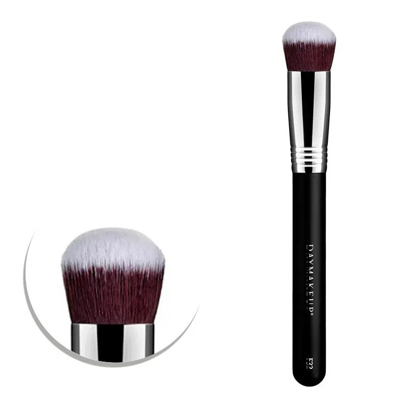 F32 - Kabuki Redondo - Daymakeup