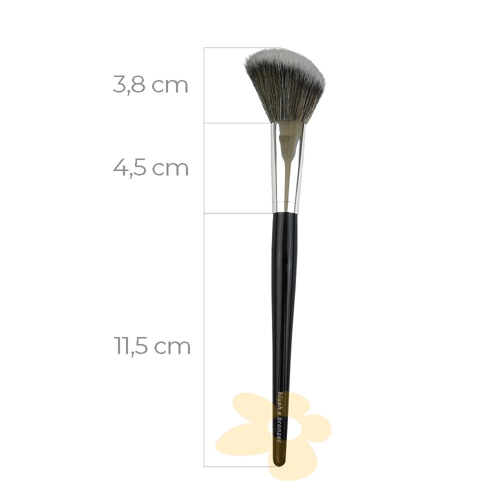 A07 Pincel Angular p/ Blush - Linha Max - Macrilan