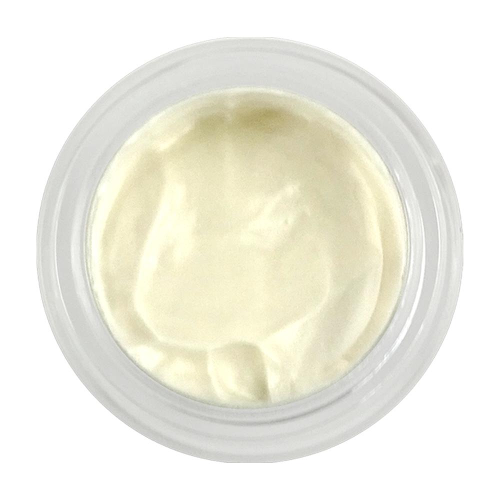 Blanc Glow Eyes - Amanda Pastore