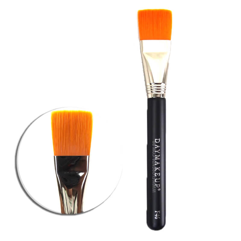 F46 - Pincel para Base e Corretivo - Daymakeup
