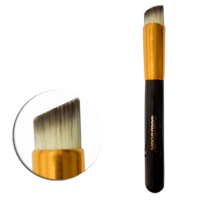 G121 - Pincel para Base Kabuki Chanfrado - Linha Gold - Macrilan
