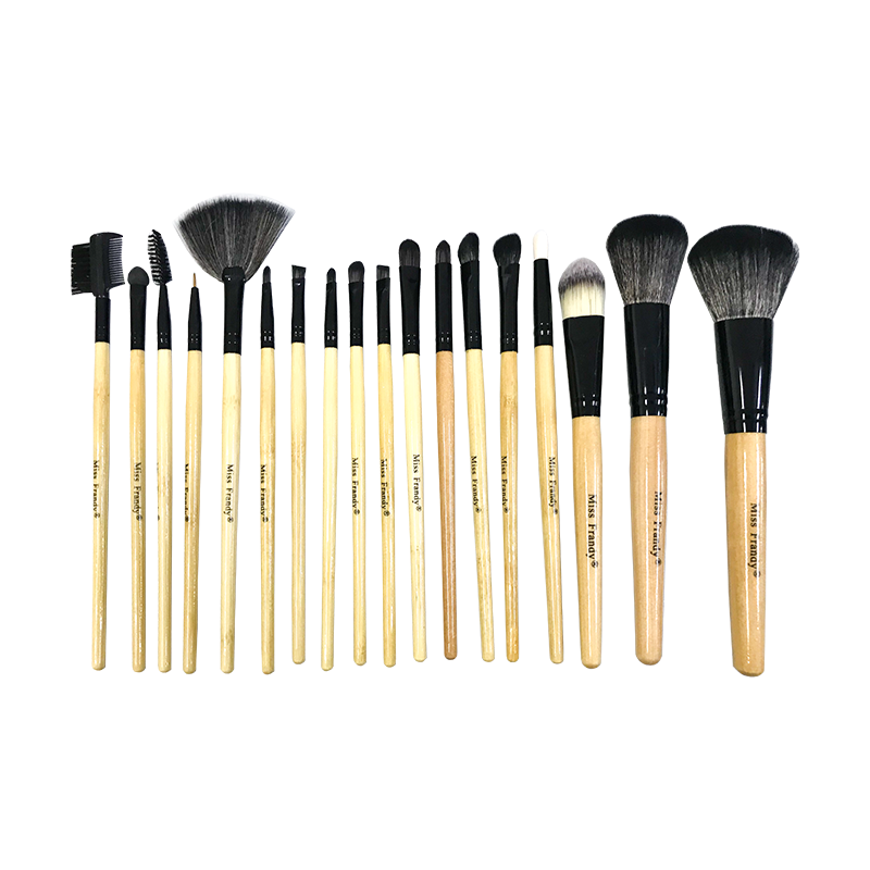 Kit com 18 Pincéis - Miss Frandy
