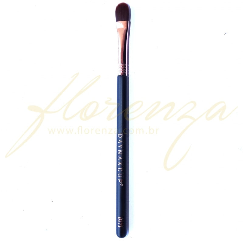 O173 - Pincel para Base e Corretivo Detalhes e Precisão - Daymakeup