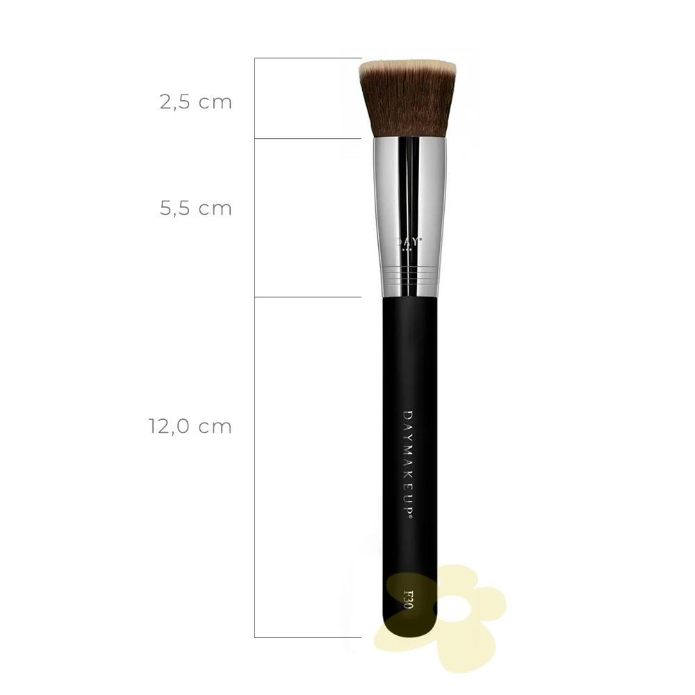 F30 - Pincel Flat Top Kabuki - Daymakeup