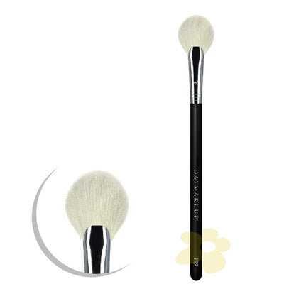 F79 - Pincel para Iluminador - Daymakeup